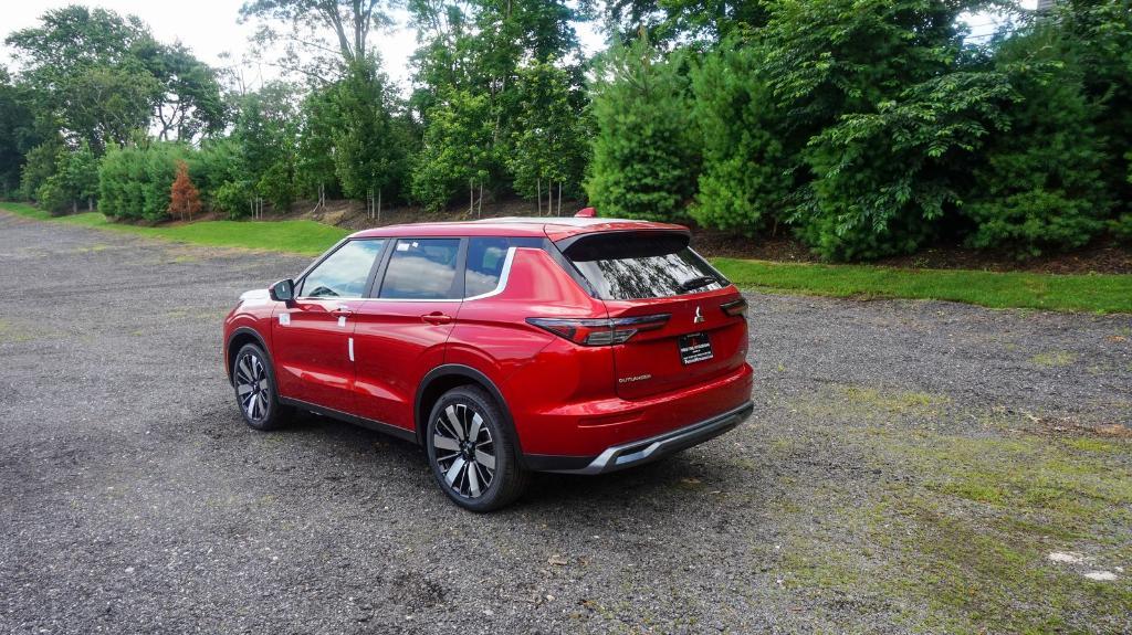 new 2025 Mitsubishi Outlander car, priced at $40,360