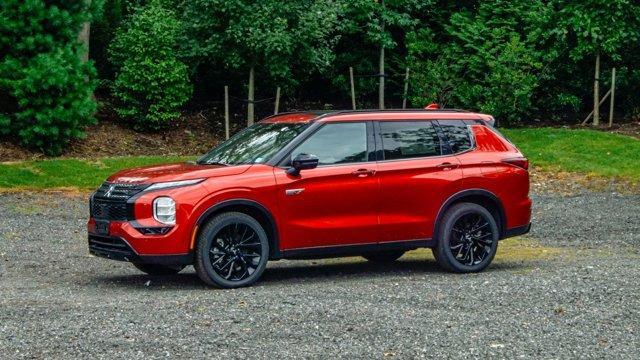 new 2025 Mitsubishi Outlander PHEV car, priced at $50,792