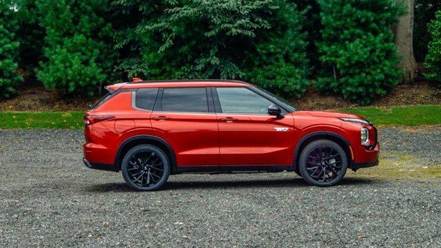 new 2025 Mitsubishi Outlander PHEV car, priced at $50,792