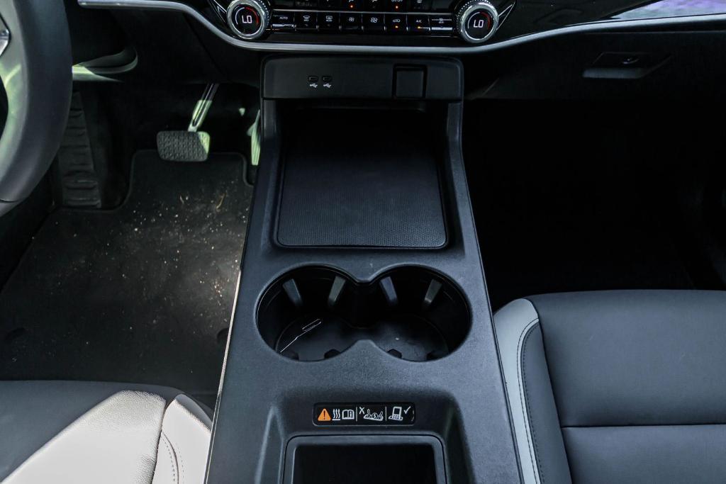 used 2024 Honda Prologue car, priced at $24,395