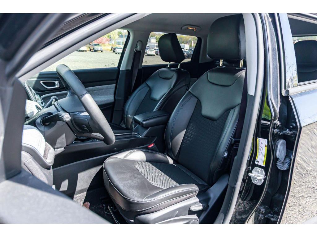 used 2022 Jeep Compass car, priced at $18,695