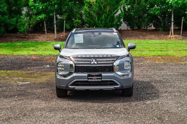 new 2025 Mitsubishi Outlander car, priced at $45,288