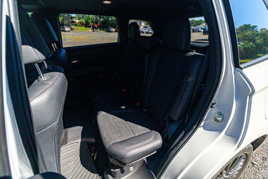 used 2021 Mitsubishi Outlander PHEV car, priced at $15,595