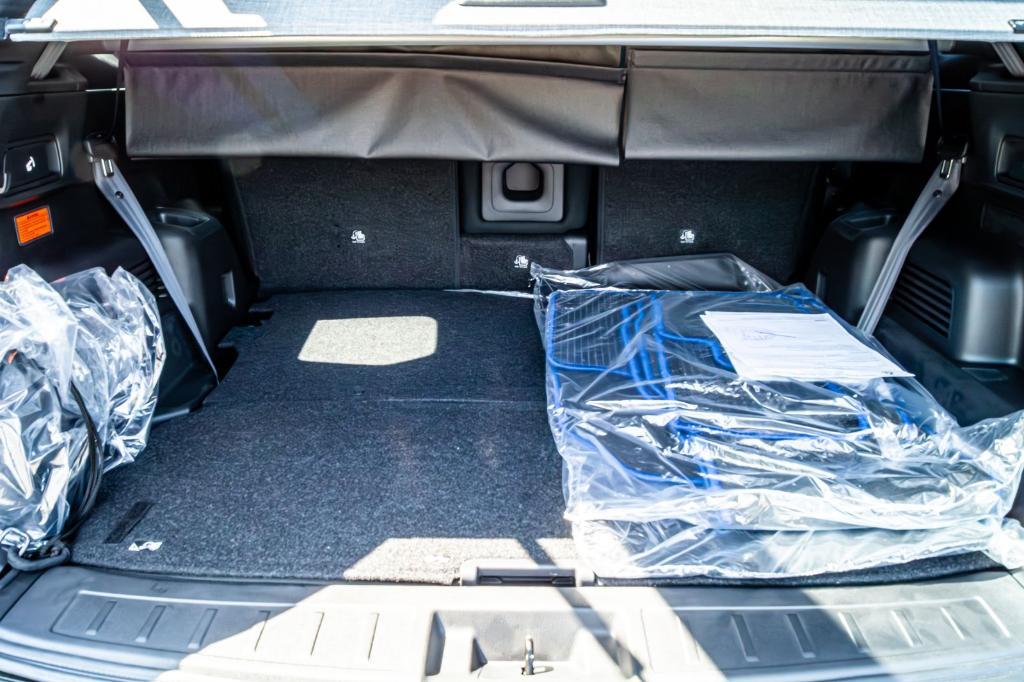 new 2025 Mitsubishi Outlander PHEV car, priced at $42,356