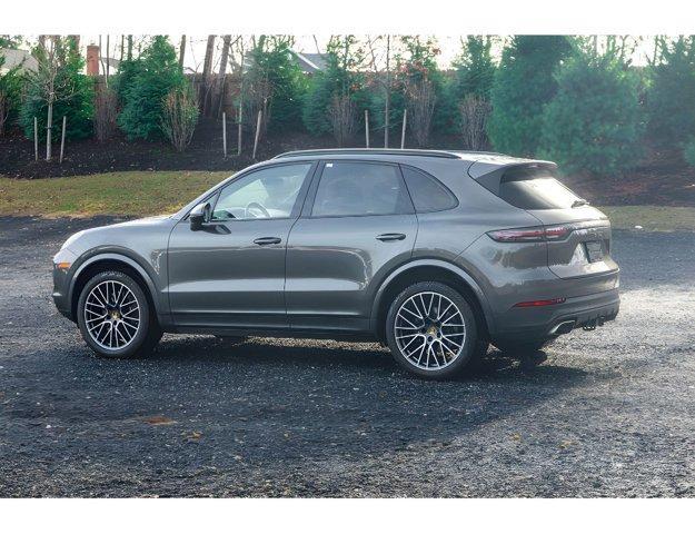 used 2021 Porsche Cayenne car, priced at $37,295