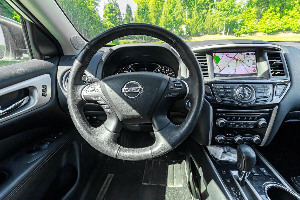 used 2020 Nissan Pathfinder car, priced at $13,595