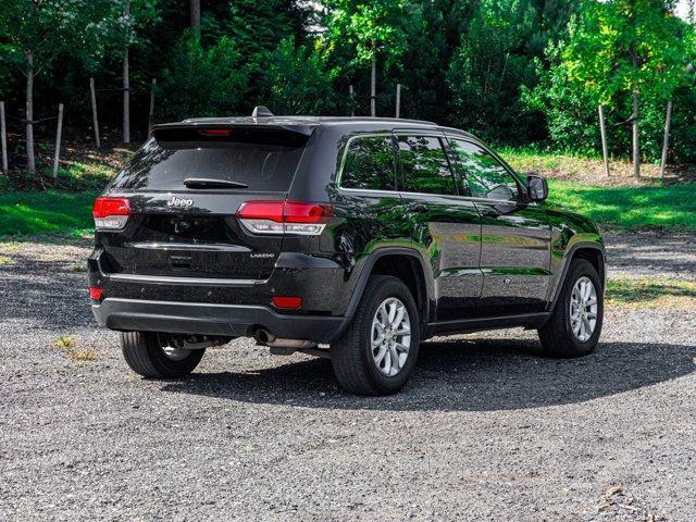 used 2022 Jeep Grand Cherokee WK car, priced at $17,995