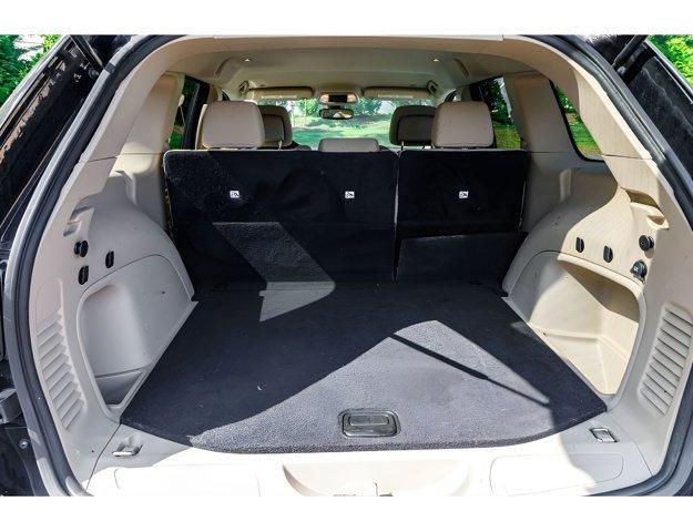 used 2022 Jeep Grand Cherokee WK car, priced at $17,995