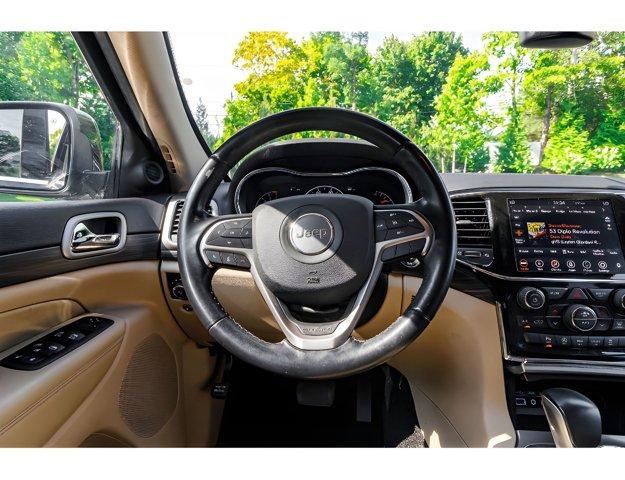 used 2022 Jeep Grand Cherokee WK car, priced at $17,995
