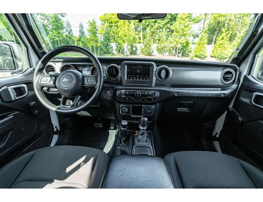 used 2022 Jeep Wrangler Unlimited car, priced at $26,995