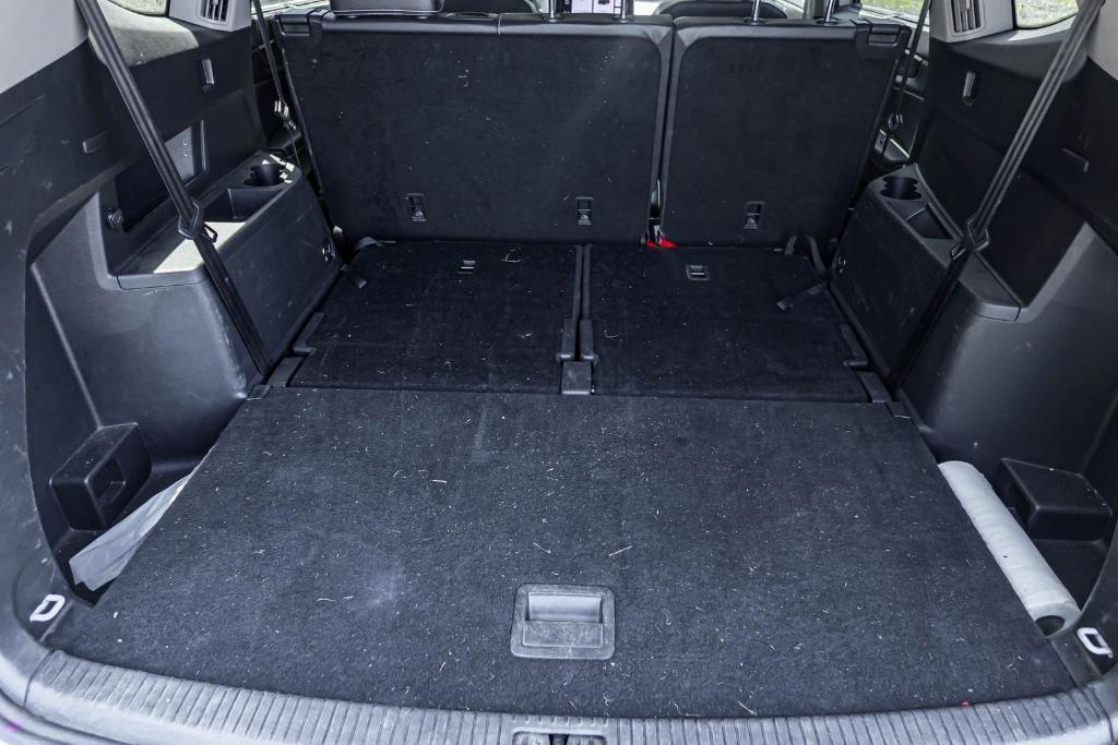 used 2024 Volkswagen Atlas car, priced at $26,195