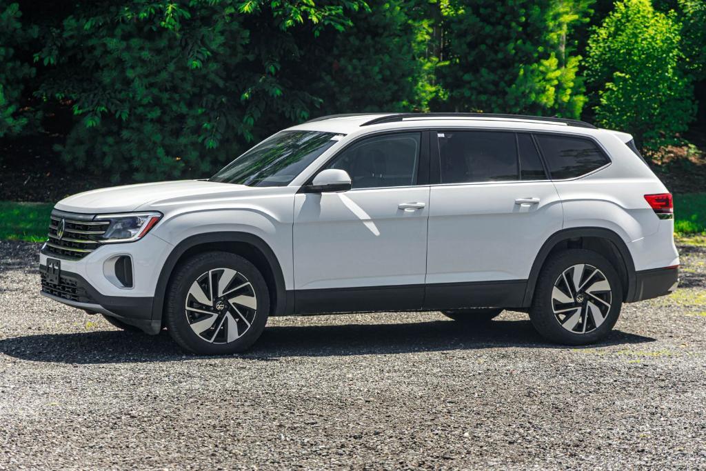 used 2024 Volkswagen Atlas car, priced at $26,195