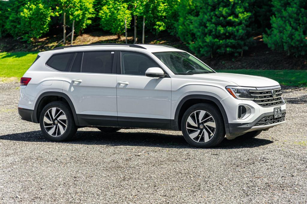used 2024 Volkswagen Atlas car, priced at $26,195