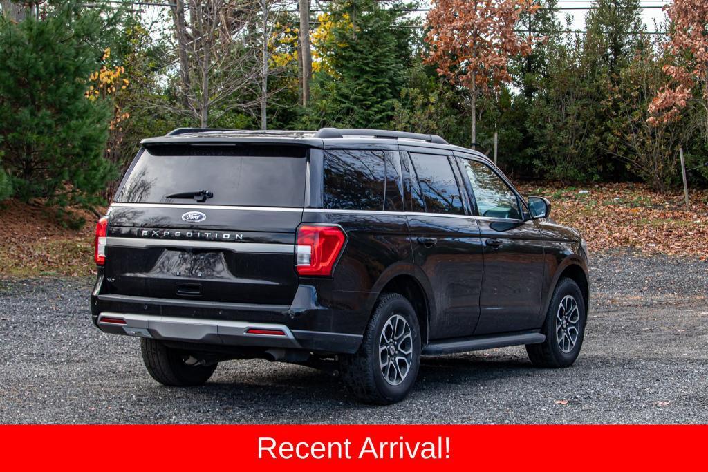 used 2024 Ford Expedition car, priced at $35,795