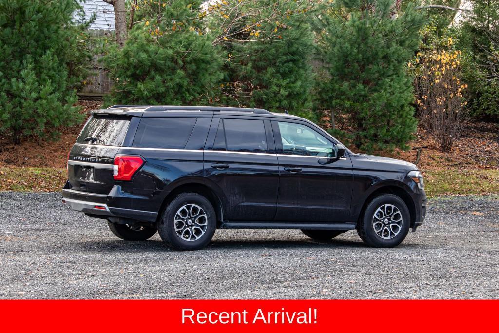 used 2024 Ford Expedition car, priced at $35,795