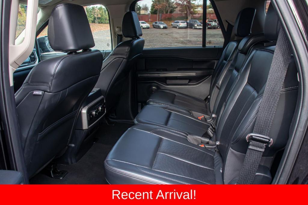 used 2024 Ford Expedition car, priced at $35,795