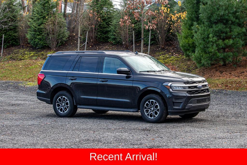 used 2024 Ford Expedition car, priced at $35,795
