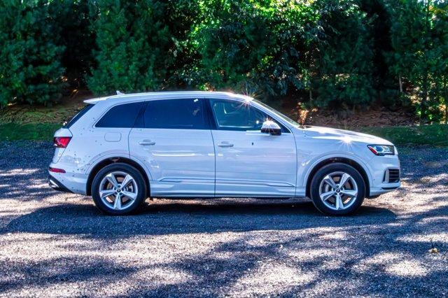 used 2021 Audi Q7 car, priced at $25,195