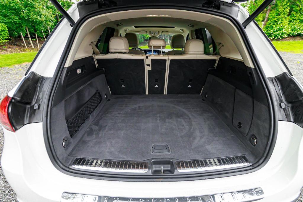 used 2020 Mercedes-Benz GLE 350 car, priced at $26,395