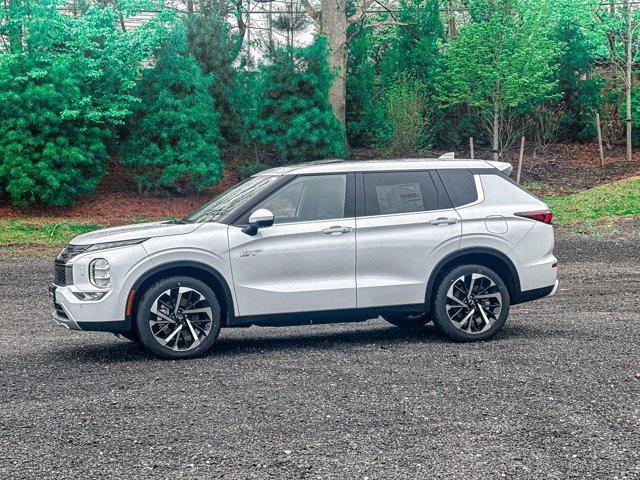 new 2025 Mitsubishi Outlander PHEV car