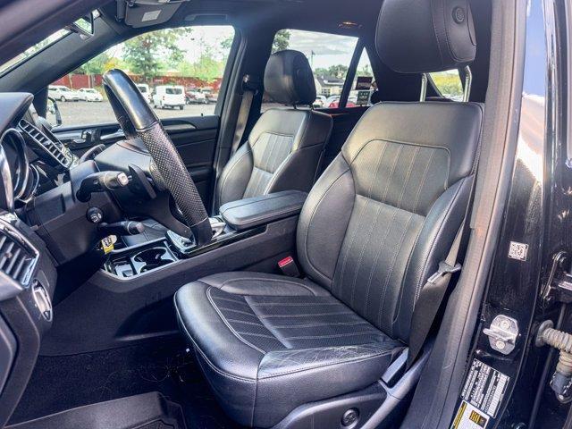 used 2019 Mercedes-Benz GLE 400 car, priced at $17,795