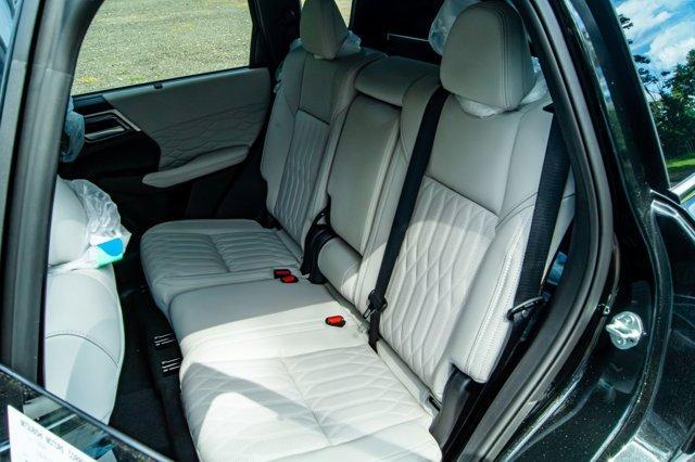 new 2025 Mitsubishi Outlander car, priced at $45,277