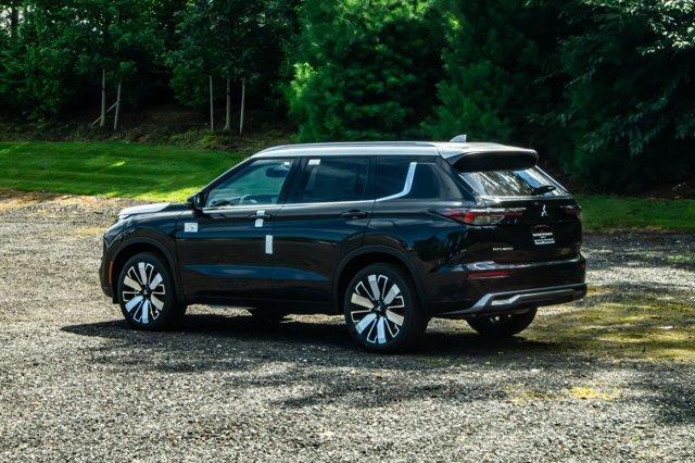 new 2025 Mitsubishi Outlander car, priced at $45,277