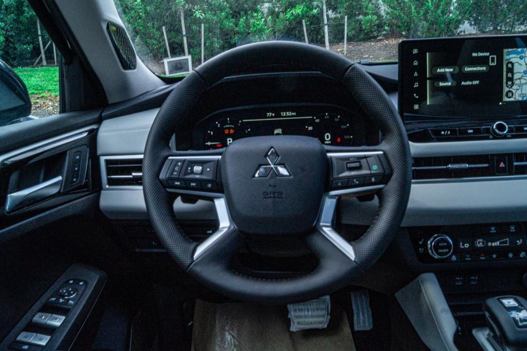new 2025 Mitsubishi Outlander car, priced at $43,894