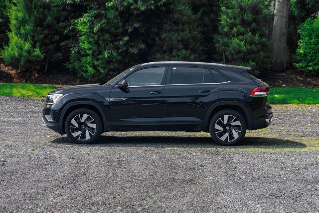 used 2024 Volkswagen Atlas Cross Sport car, priced at $27,995