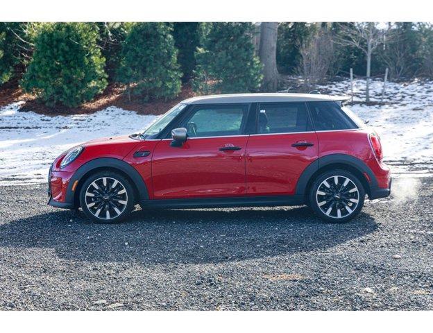 used 2023 MINI Hardtop car, priced at $19,595