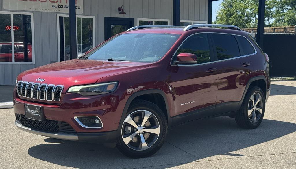used 2019 Jeep Cherokee car, priced at $17,800