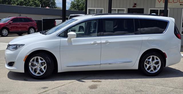 used 2017 Chrysler Pacifica car, priced at $13,800