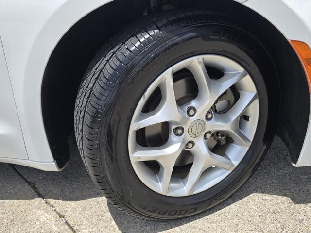 used 2017 Chrysler Pacifica car, priced at $13,800