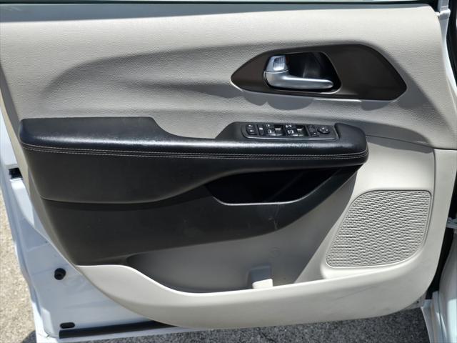 used 2017 Chrysler Pacifica car, priced at $13,800
