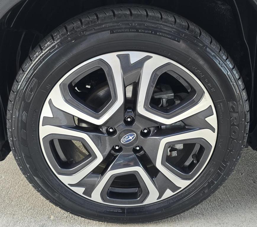 used 2023 Subaru Ascent car, priced at $25,800