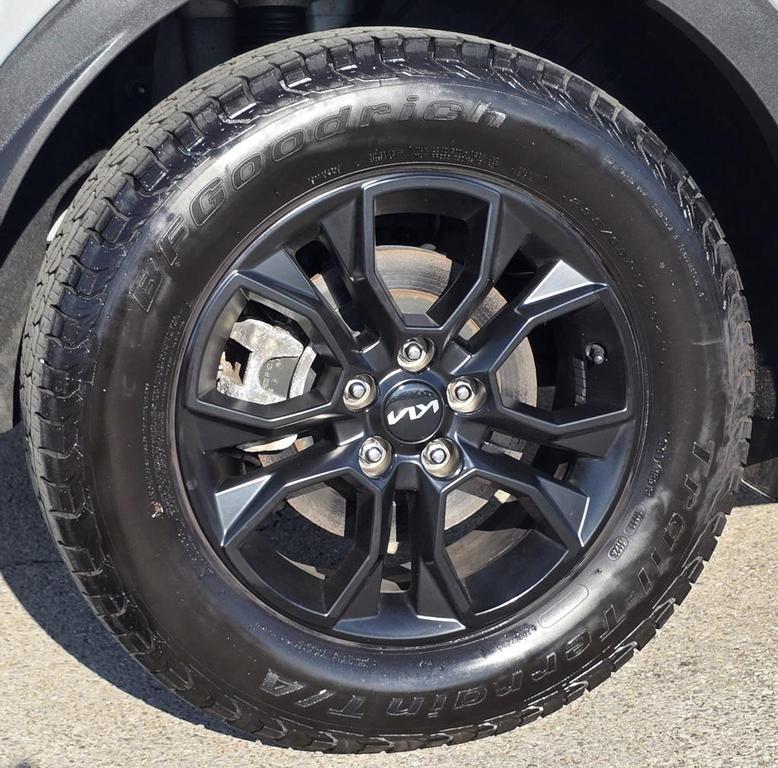 used 2023 Kia Sportage car, priced at $25,800