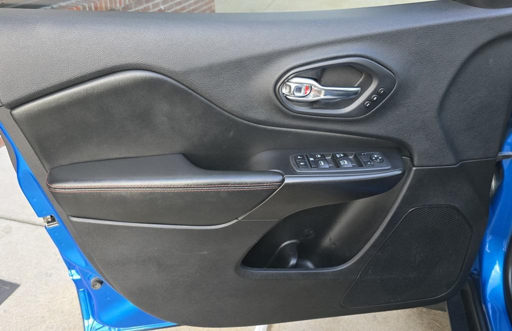 used 2019 Jeep Cherokee car, priced at $19,800