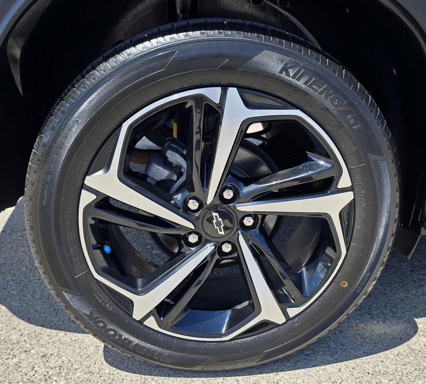 used 2023 Chevrolet TrailBlazer car, priced at $22,300