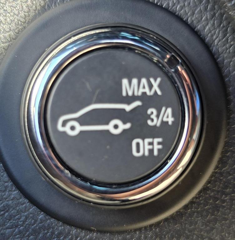 used 2023 Chevrolet TrailBlazer car, priced at $22,300