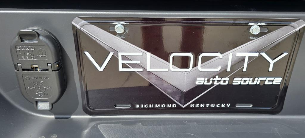 used 2021 Jeep Gladiator car, priced at $26,800