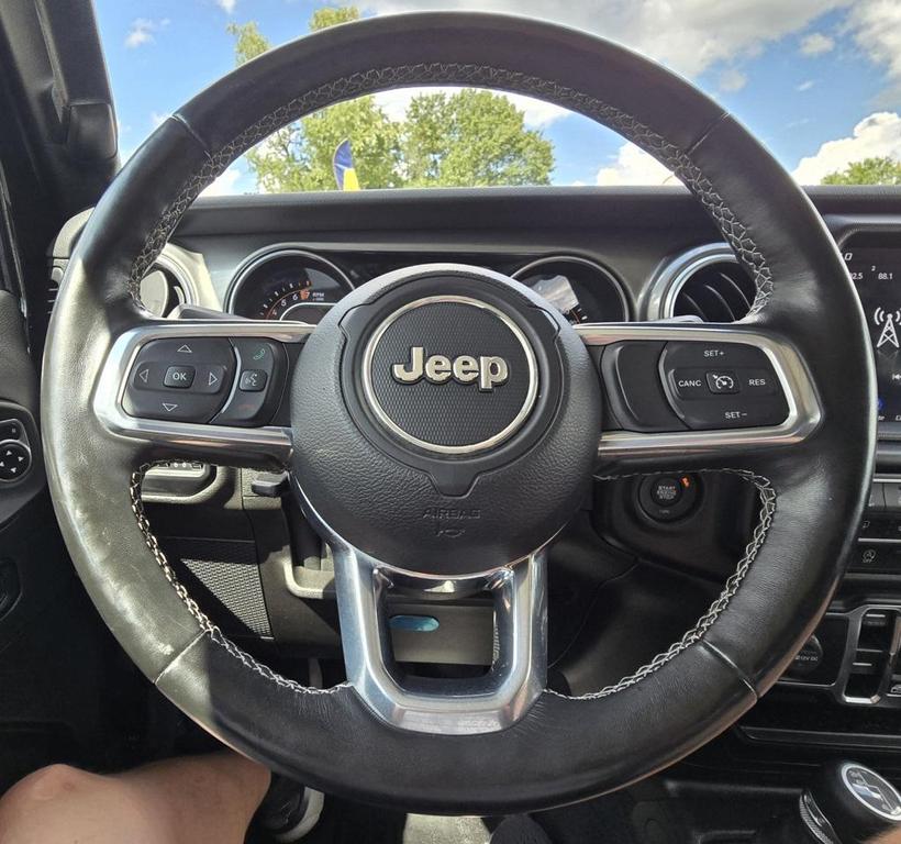 used 2021 Jeep Gladiator car, priced at $26,800
