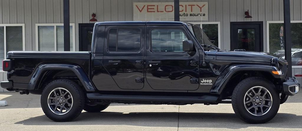used 2021 Jeep Gladiator car, priced at $26,800