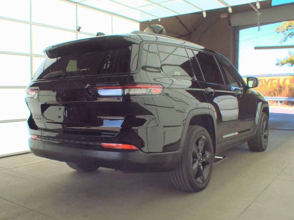 used 2022 Jeep Grand Cherokee L car, priced at $30,800