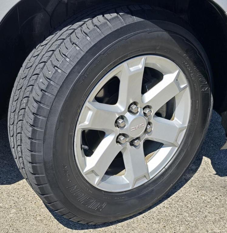 used 2015 GMC Acadia car, priced at $9,800