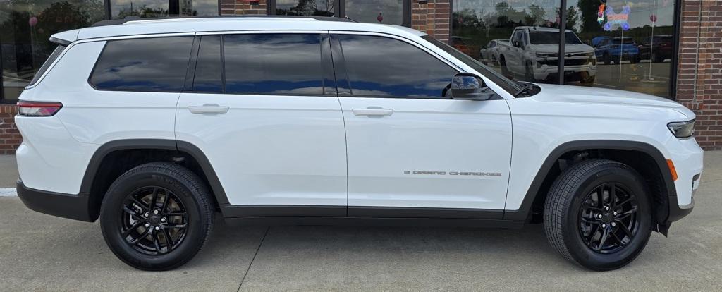 used 2023 Jeep Grand Cherokee L car, priced at $29,800