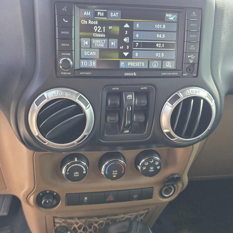 used 2015 Jeep Wrangler Unlimited car, priced at $22,800
