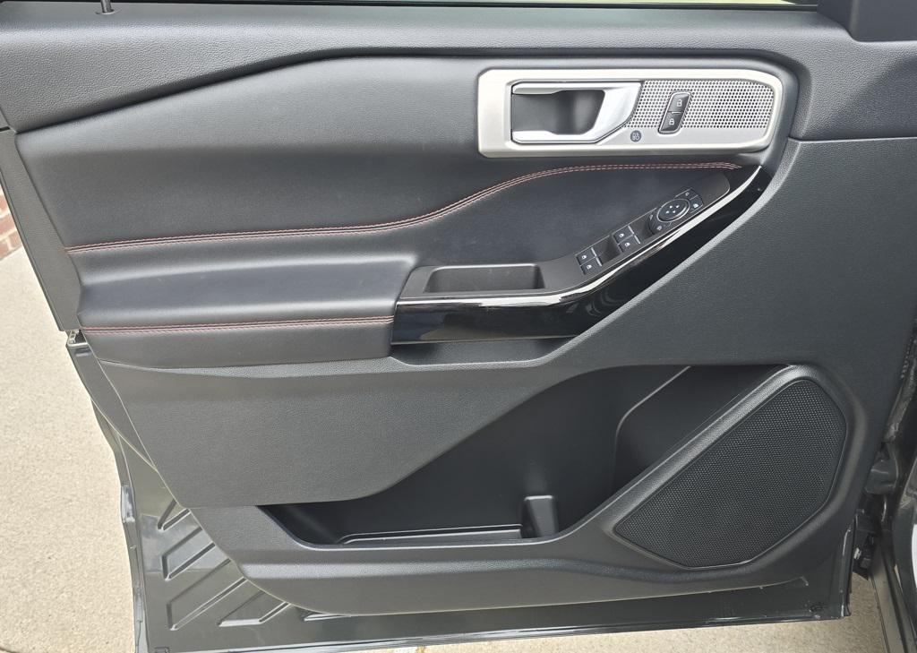 used 2023 Ford Explorer car, priced at $33,800