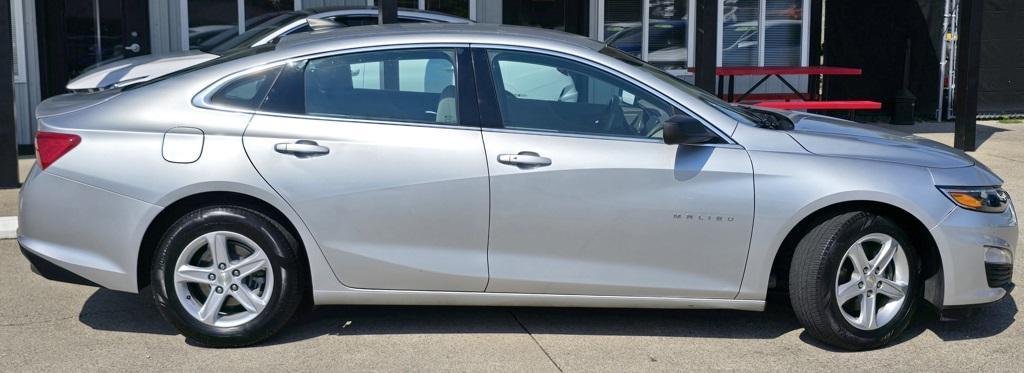 used 2019 Chevrolet Malibu car, priced at $11,800