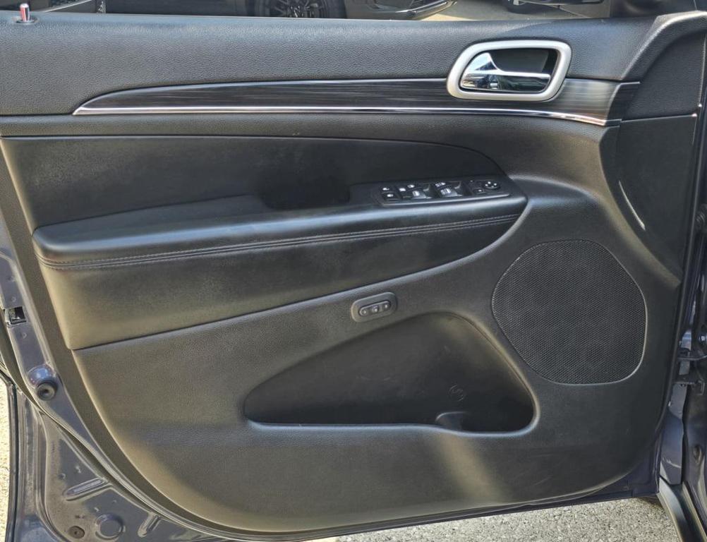 used 2020 Jeep Grand Cherokee car, priced at $21,800