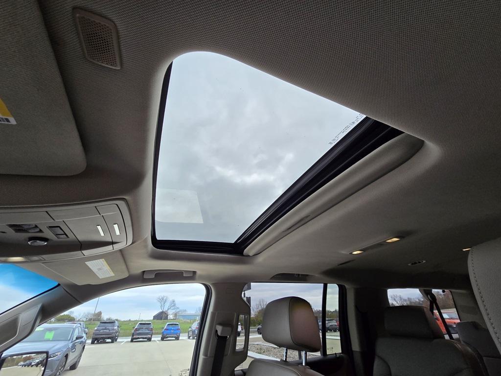 used 2020 Chevrolet Suburban car, priced at $27,800